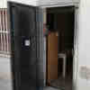 woo2 100x100 - Puertas Antiokupa 88cm x 205cm Precio Economico