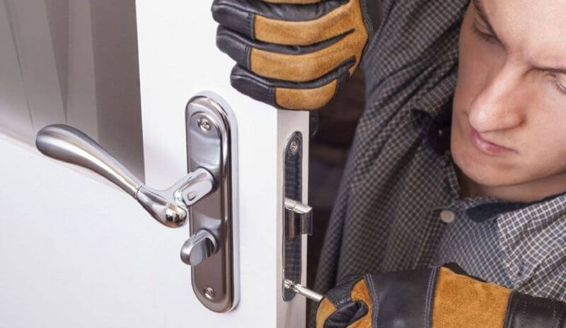 Troba instal·ladors de panys amb pressupostos competitius a Barcelona Troba instal·ladors de panys amb pressupostos competitius Barcelona - Troba instal·ladors de panys amb pressupostos competitius a Barcelona