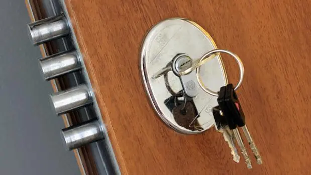cerradura  4 2021 - Cerrajeria Serralleria Mataro Portes Reixes Persianes
