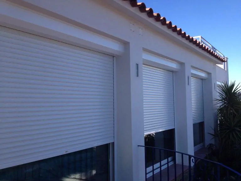 Com reparen els serrallers les persianes a Barcelona per millorar la seguretat - Com reparen els serrallers les persianes a Barcelona per millorar la seguretat?