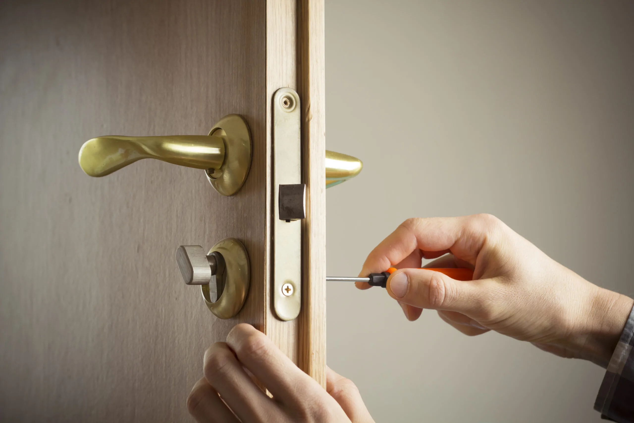 Locksmith Barcelona Open Doors Barcelona scaled - Locksmith Barcelona Open Doors
